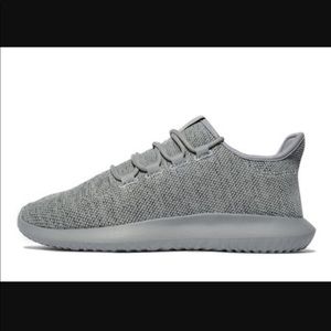 Adidas Men’s Tubular Gray Sz 11